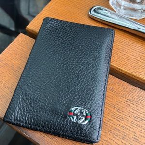 Card holder